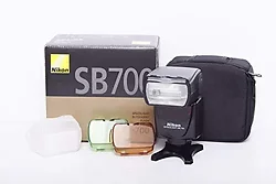 Nikon-SB-700