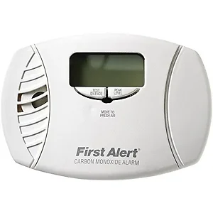 First Alert RA5801 - Carbon Monoxide Plug-in Alarm with Backup