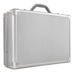 United States Luggage AC100-10 - Titanium Laptop Briefcase for 17.3" Laptops