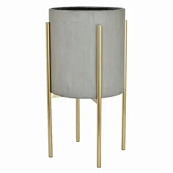 Plutus Brands-PBTH93191