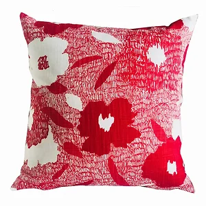 Plutus Brands PBRA2261-2036-DP - Plutus Red and Beige Floral Luxury Throw Pillow