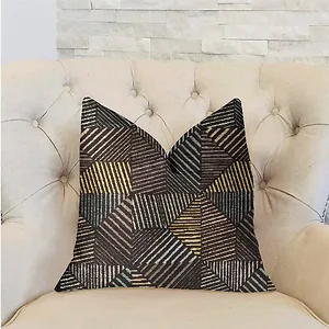 Plutus Brands PBRA2322-2424-DP - Plutus Highland Heights Multicolor Decorative Throw Pillow