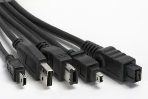 Cru Dataport 7376-5000-00 - SATA TO ESATA W/ OVERMOLD 30CM CABLE ASSEMBLY