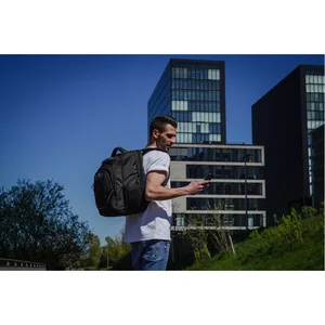 Swissdigital J16BTFB-41 - TERABYTE Travel Backpack with Apple Find My Feature