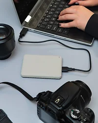 TOSHIBA-HDTCA20XWCAB