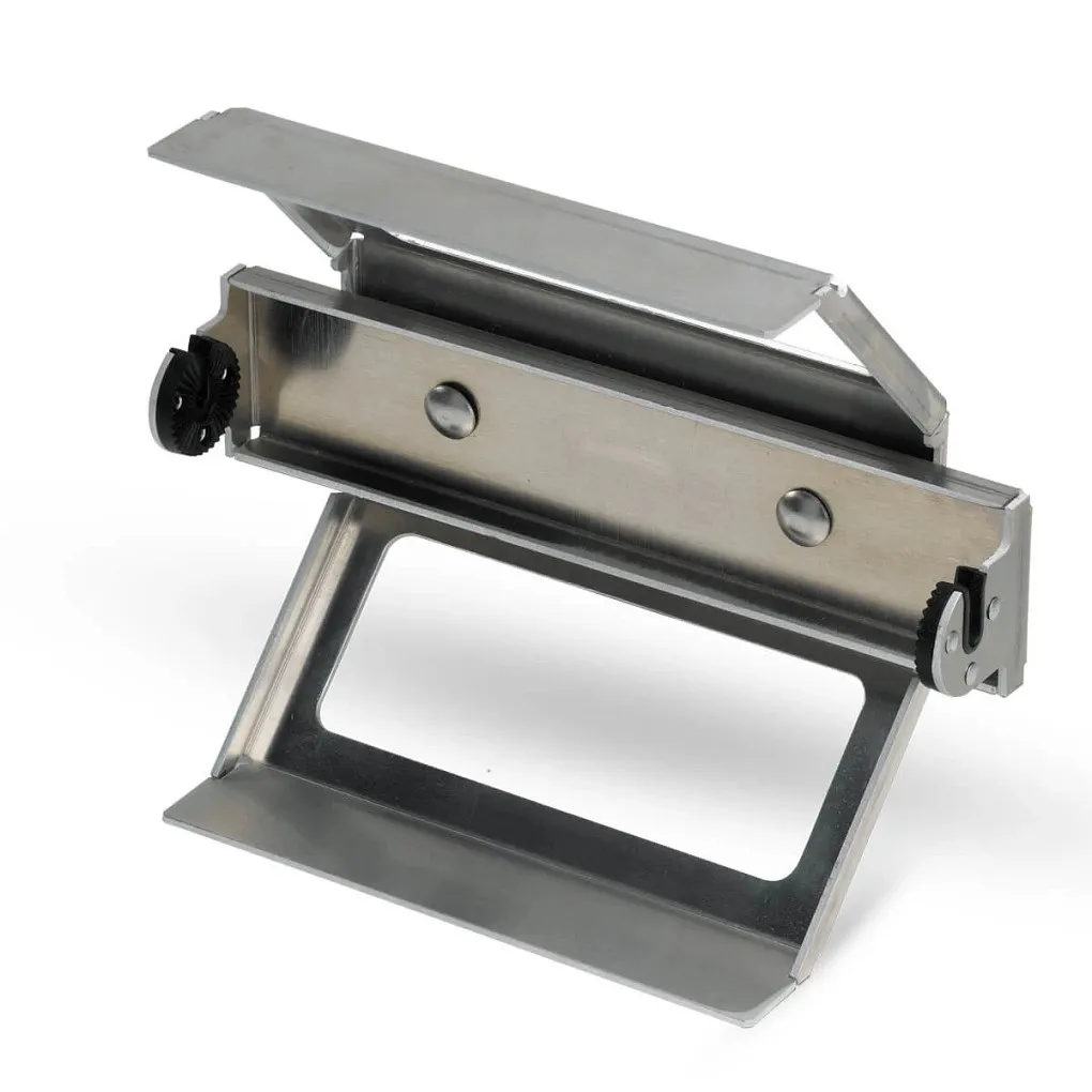 JOHNSON OUTDOORS INC-7401551