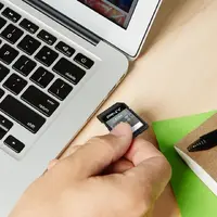PNY Technologies-P-SD128U1100EL-GE