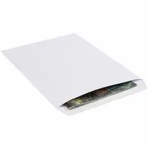 Universal Products UNV 45104 - Universal Envelope - Catalog - #13 1/2 - 24 lb - Gummed - White - Paper Stock - 250 / Box