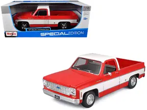 Maisto 31467RD - 1974 Chevrolet C10 Cheyenne Super Pickup Truck Red and White "Special Edition" Series 1/18 Diecast Model Car by Maisto